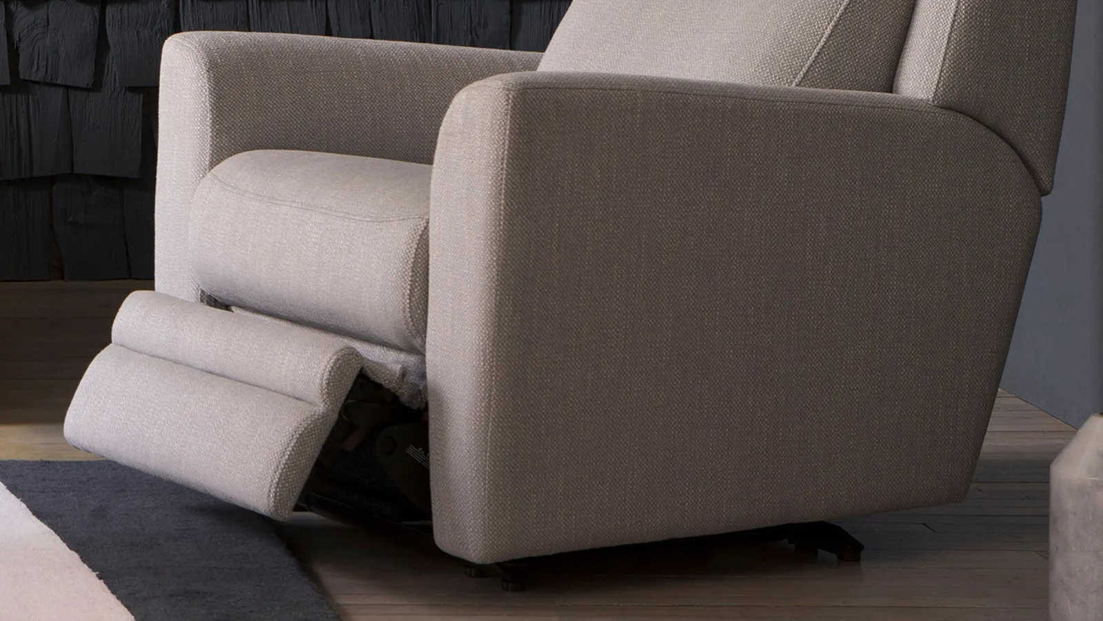 PK Dakota FI1.Jpg C3eff