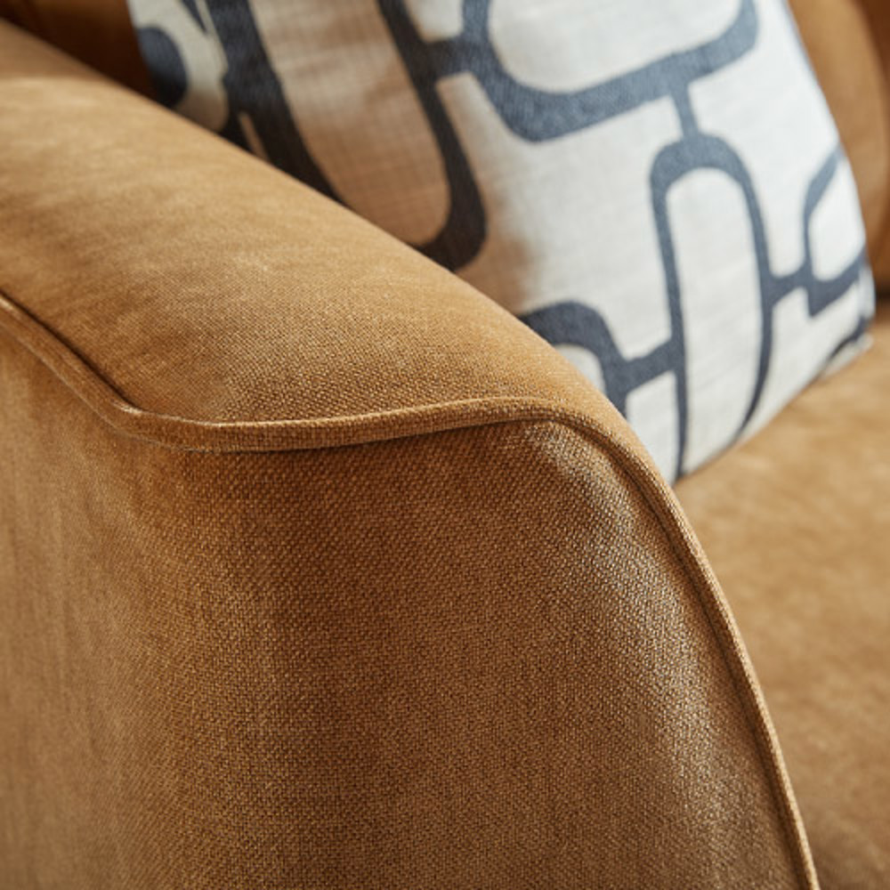 Ellie Range Page Block Image 2