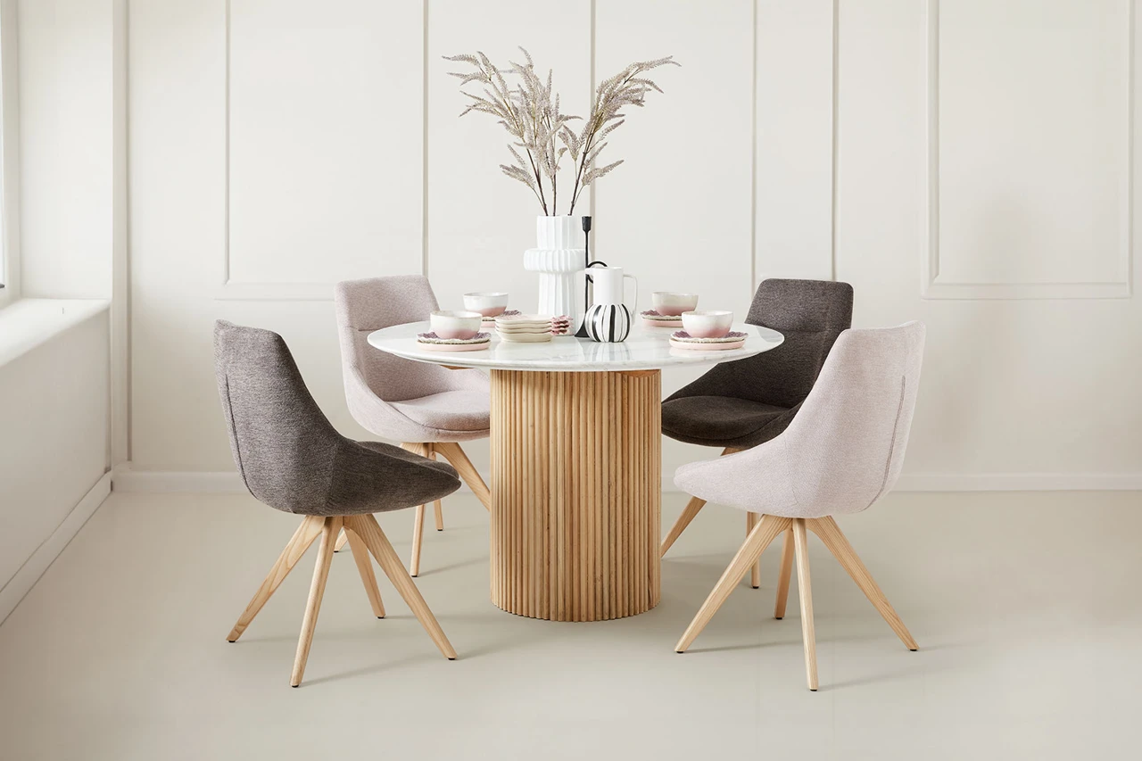 Bowie Knox Hero Ty24.Jpg F6ebd